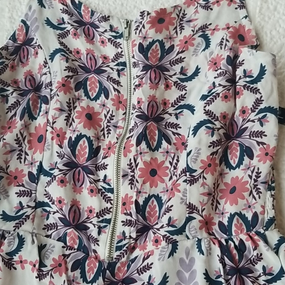 Romper - Picture 4 of 7